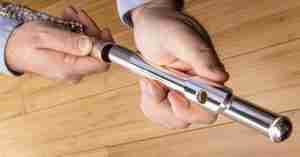 Changing a flute headjoint. The pros and cons are discussed by London Flutes, the UK's leading online flute specialist.