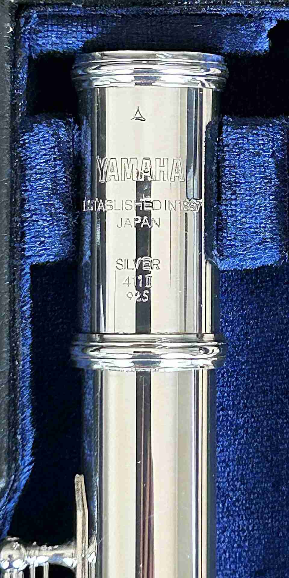 Yamaha Yfl-411 II solid silver flute